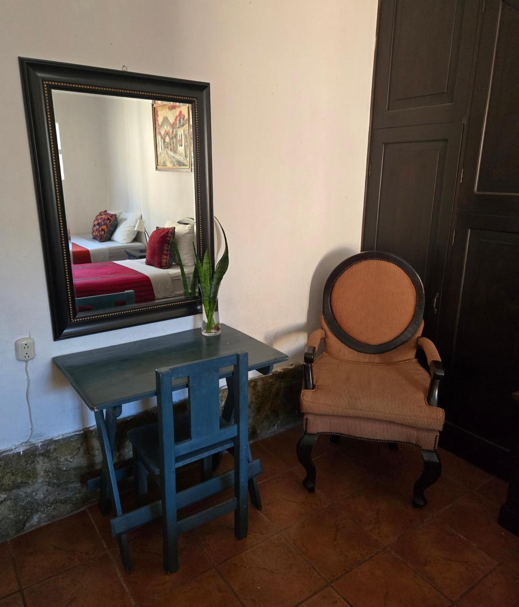 Casa Santiago Son Hotel Antigua ภายนอก รูปภาพ