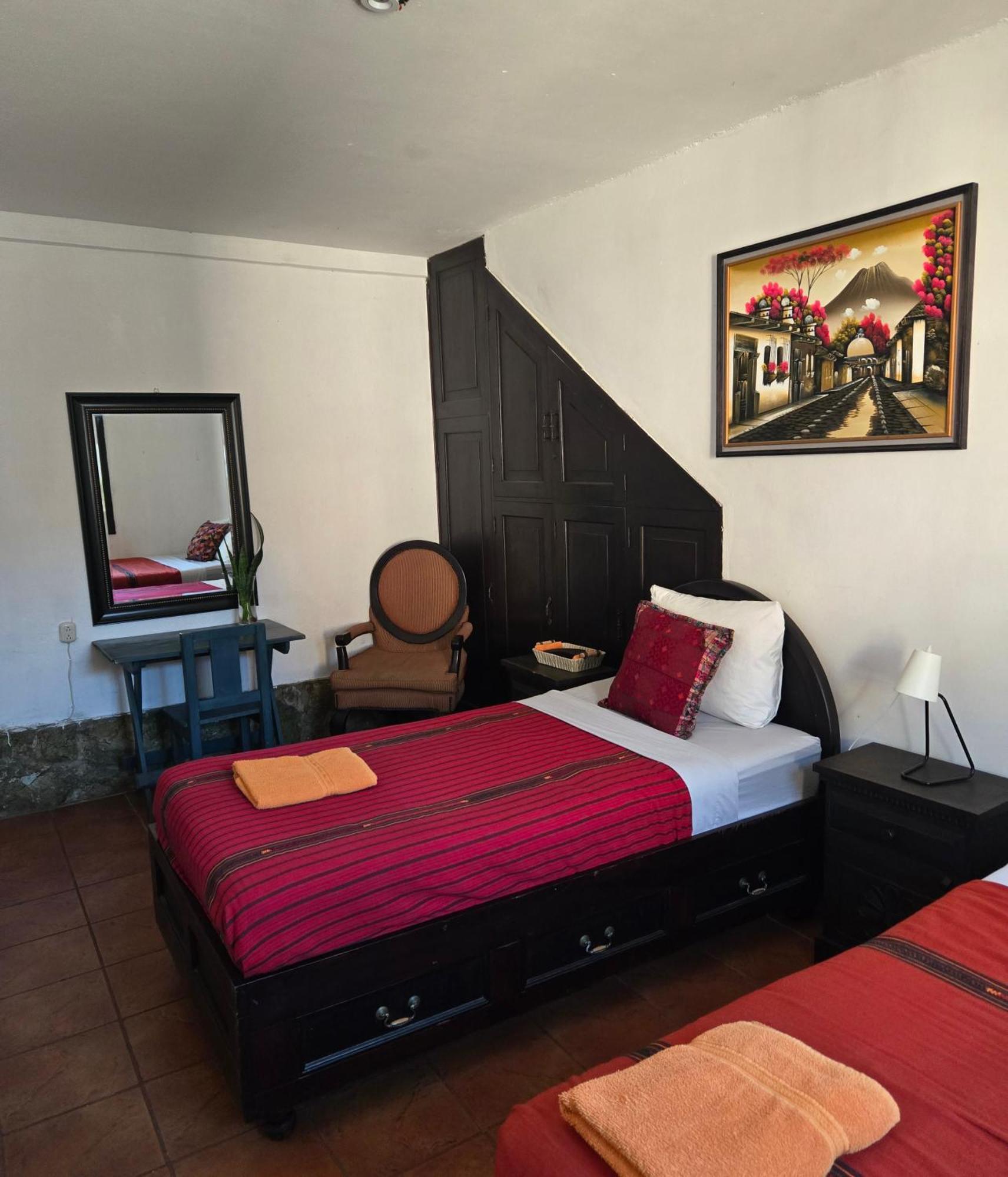 Casa Santiago Son Hotel Antigua ภายนอก รูปภาพ